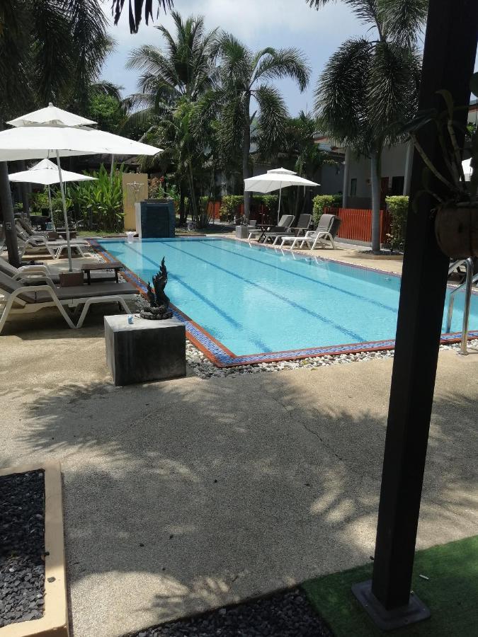 Vivi Hotel Resort Phuket Exterior foto